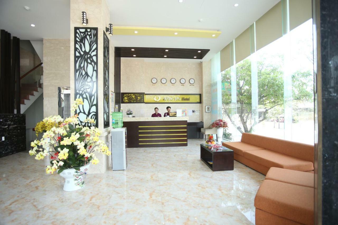 Huong Son Hotel Дананг Екстер'єр фото